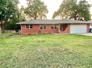 900 Arthur Dr, Oklahoma City, OK 73110