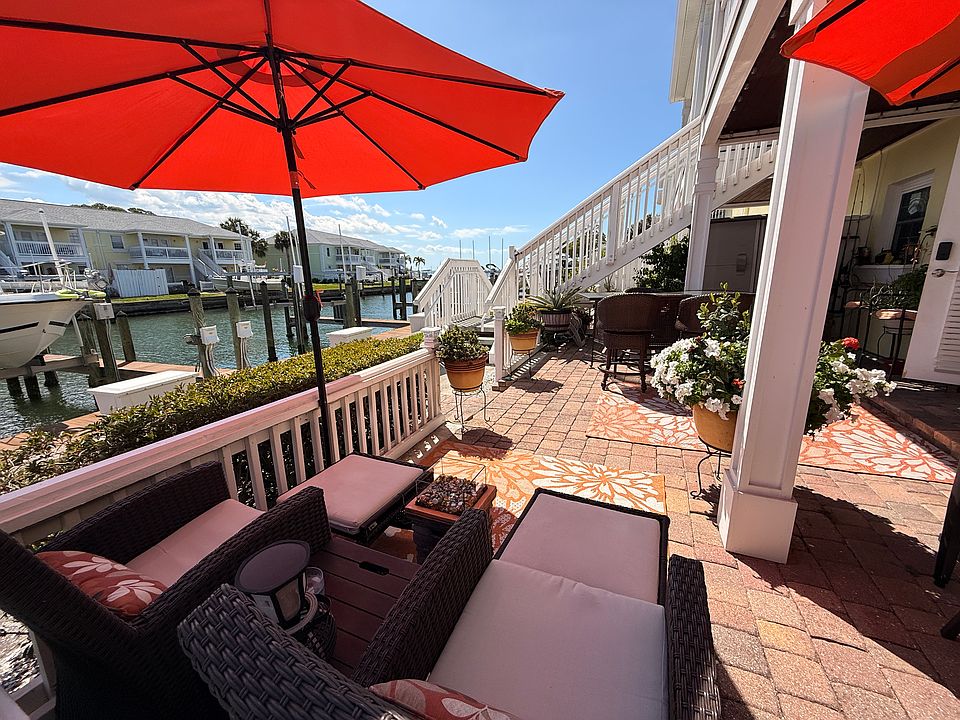 1st image of 5174 Beach Dr SE APT A