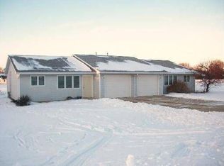 431 S 10th St, Hennepin, IL 61327