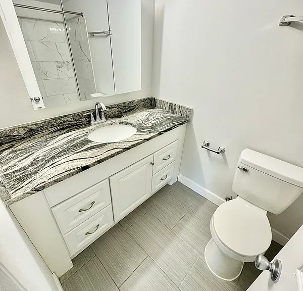 800 Brook Hill Rd — Photo 6