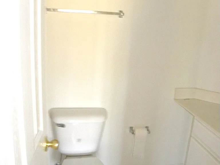 213 Eucalyptus Ln — Photo 9