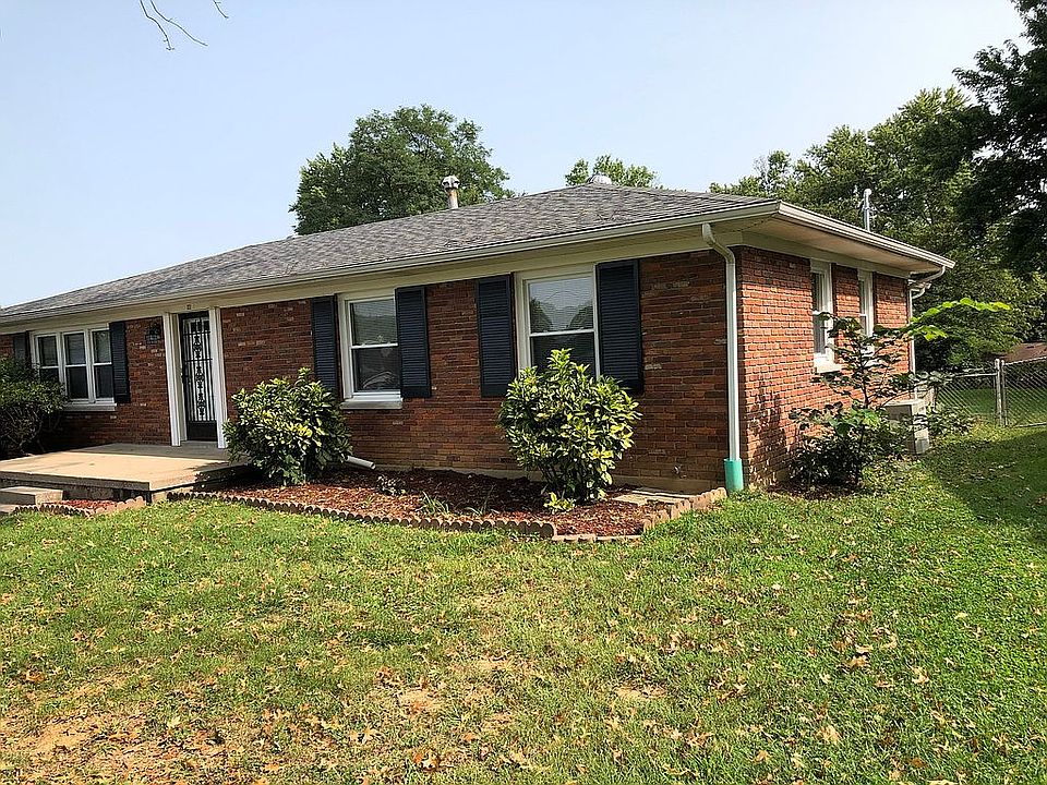 1st image of 133 Oaklawn Dr