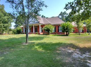 220 Connesena Rd, Kingston, GA 30145