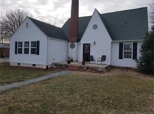 99 N Main St, Denton, NC 27239