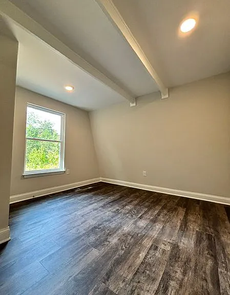 33 Chalet Dr — Photo 14