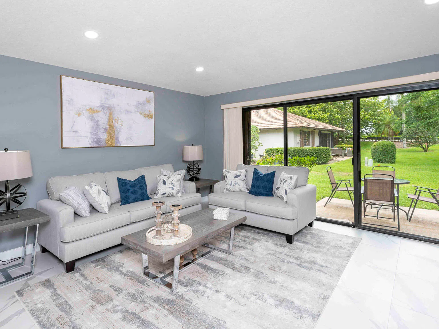 2 bed, 2.0 bath, 1135 sqft, $4,000 — Photo 4
