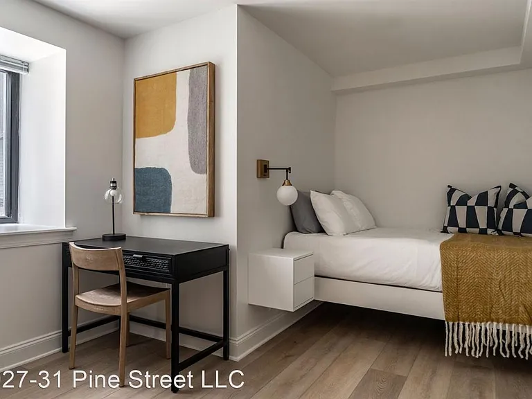 Luxury On Pine — Photo 14