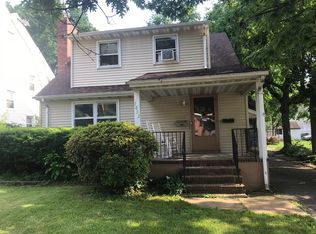 1052 Westfield Ave FL 1ST, Rahway, NJ 07065