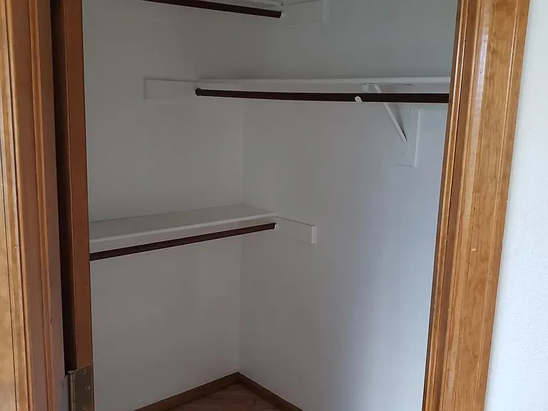 9151 Kenwood Ct — Photo 14