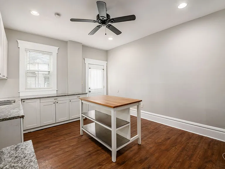 235 Miller Ave #235 — Photo 6