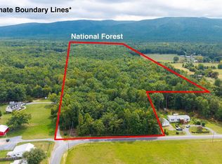 Horseshoe Cir, Stuarts Draft, VA 24477