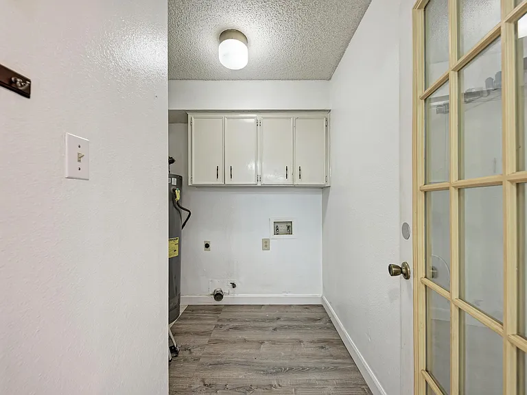 7917 Parliament Pl — Photo 28