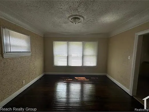 15355 Coyle St — Photo 4