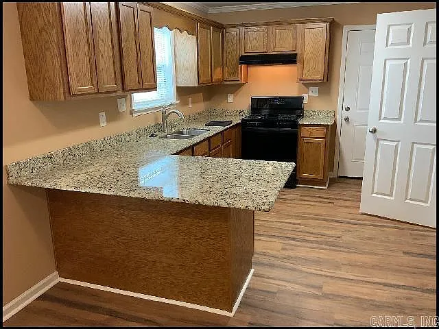 6455 Lilac Dr — Photo 3