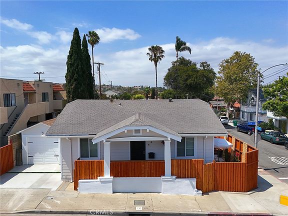 5th image of 4037 E 7th St