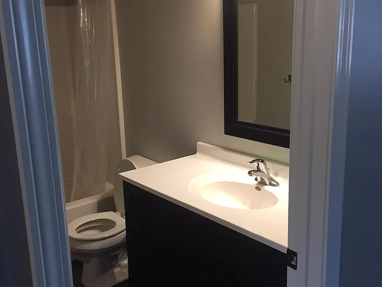 1004 N Hudson Ave — Photo 9