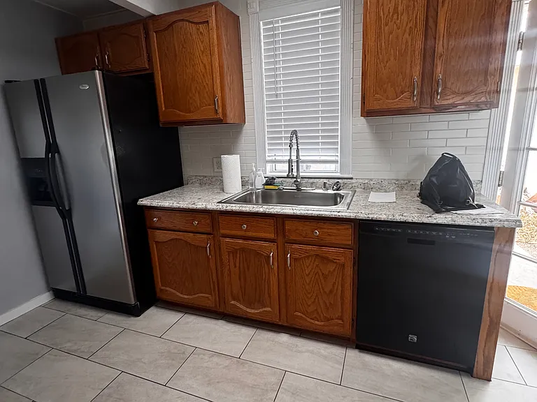 6420 Burgundy Way — Photo 7