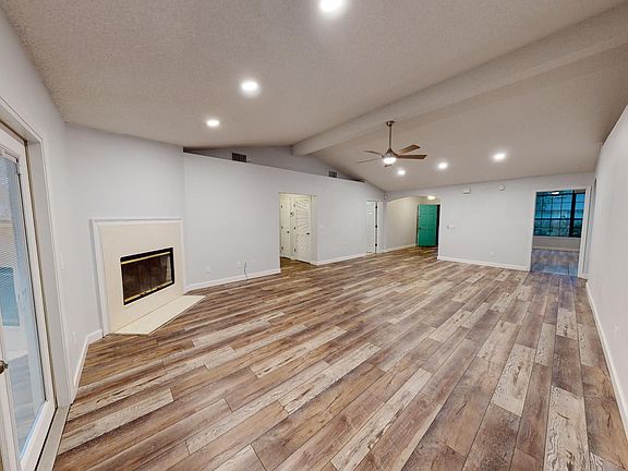 4th image of 11574 Lazy Willow Ln