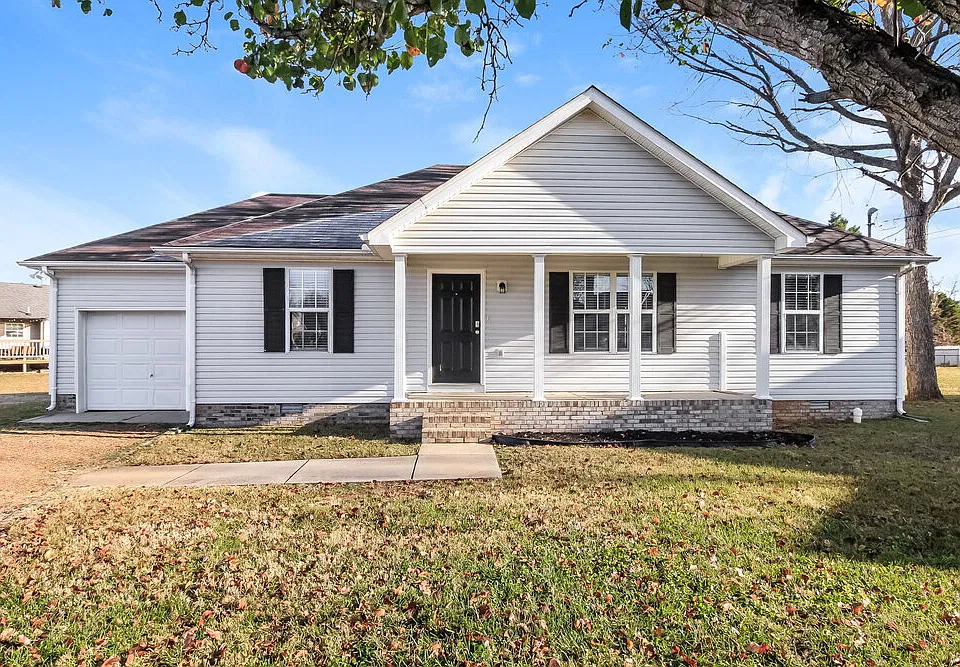 2611 Floyd Ave