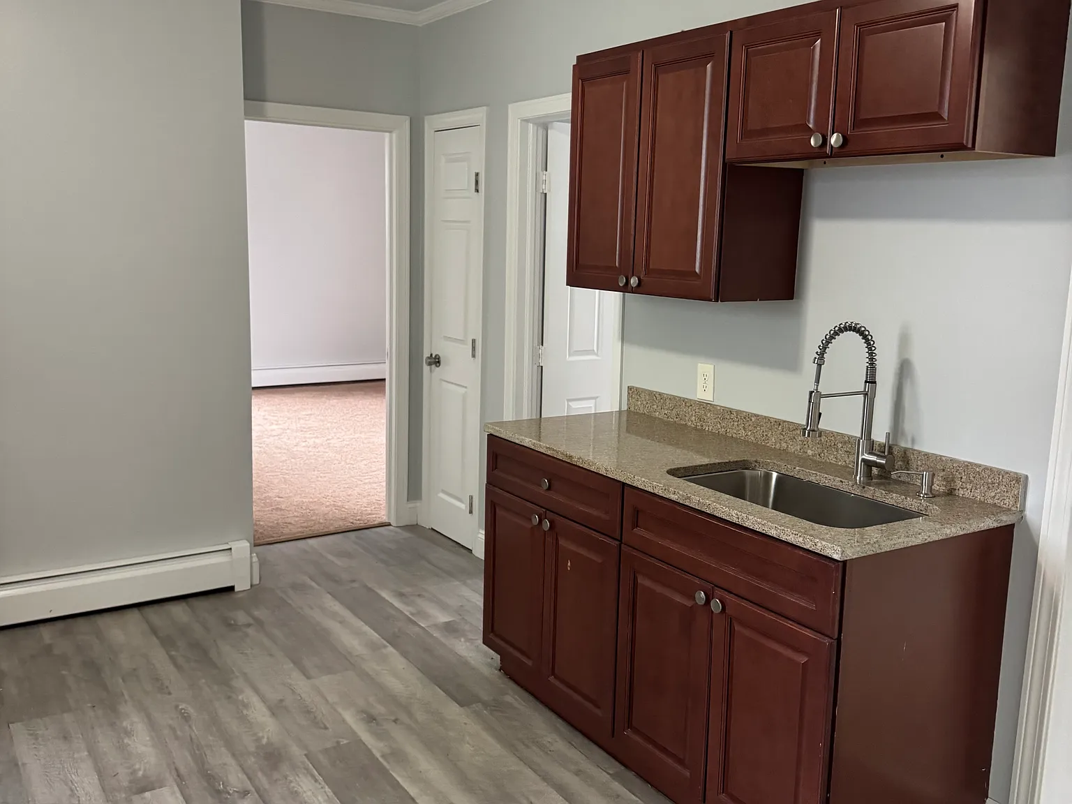 3 bed, 1200 sqft, $1,850 — Photo 3