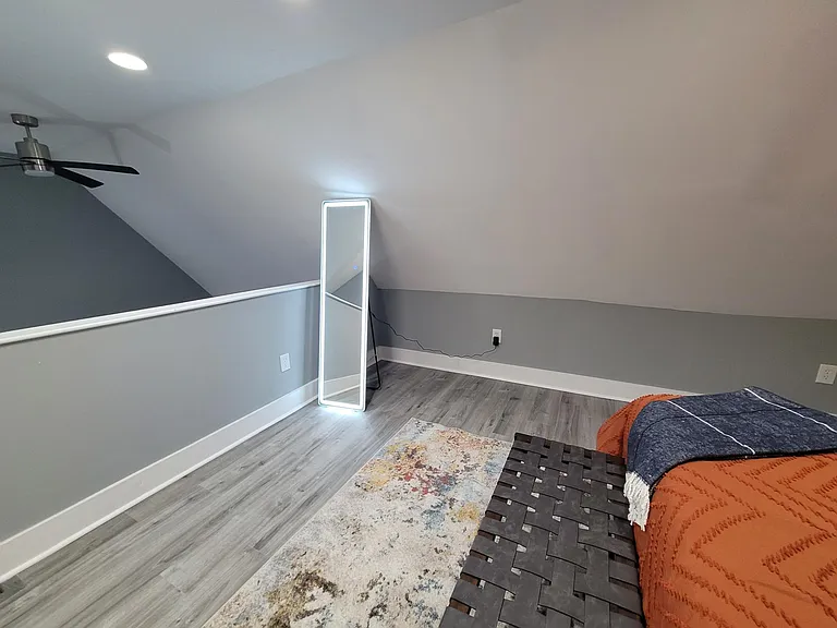 2818 N Capitol Ave #4 — Photo 11