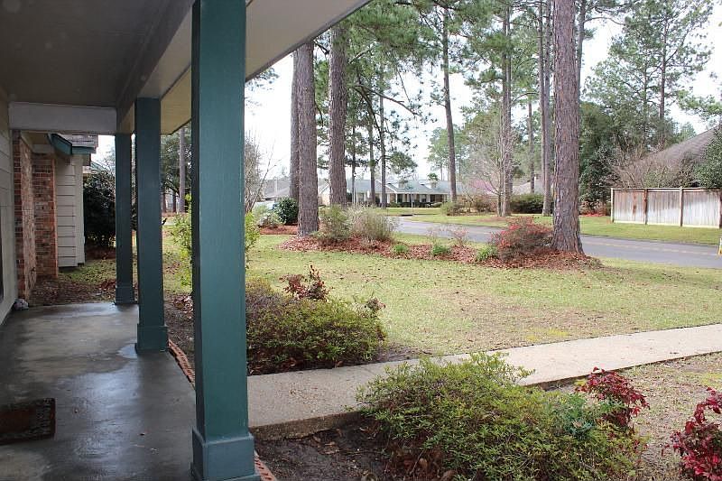 1st image of 812 S 34th Ave
