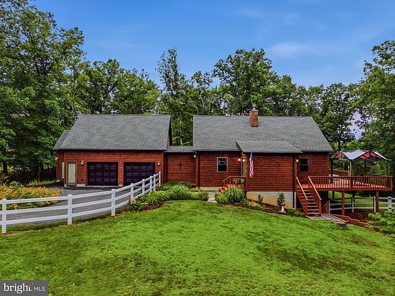 3rd image of 126 Old Mill Manor Ct