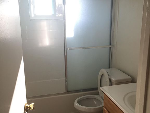 3rd image of 6935 Hinds Ave APT 11