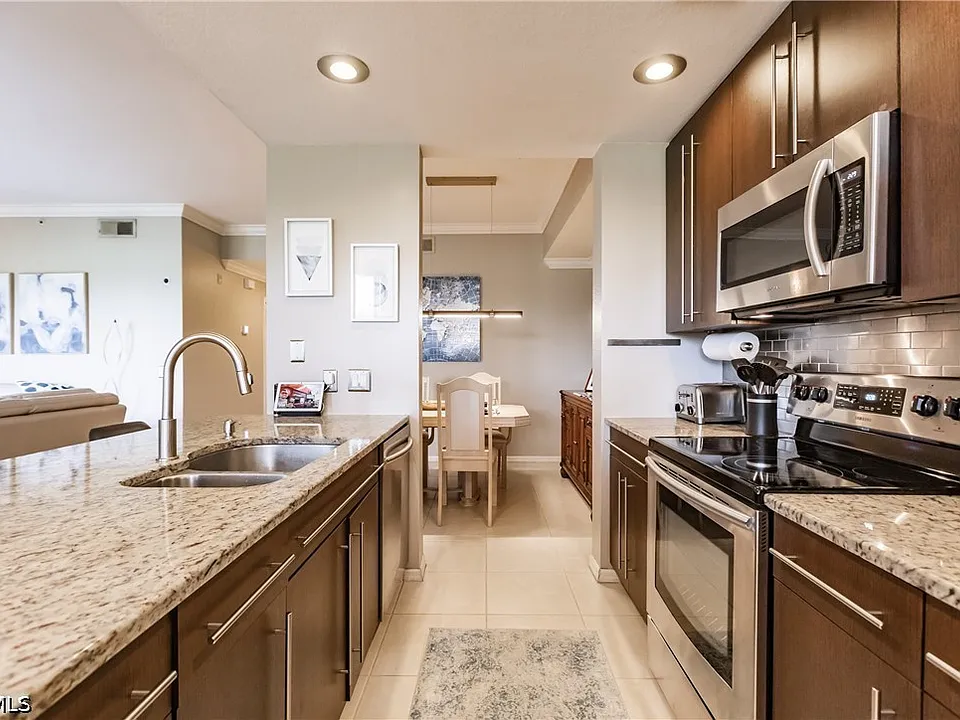8331 Whiskey Preserve Cir #438