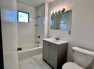 90 Brook Rd APT 1R, Quincy, MA 02169