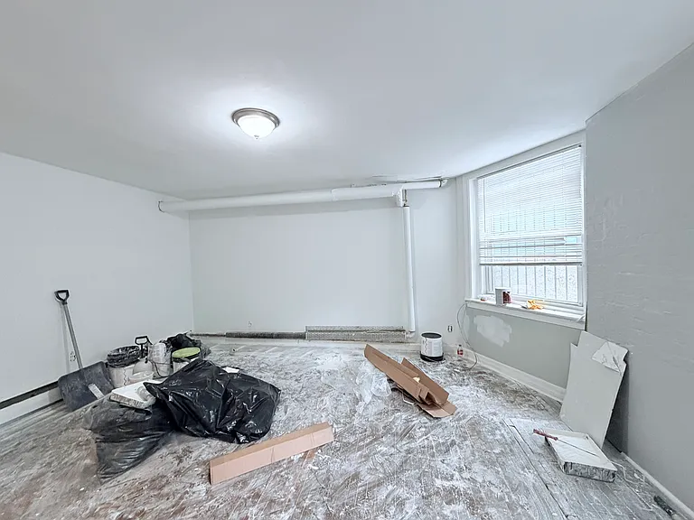 45 Carlton St #10 — Photo 10