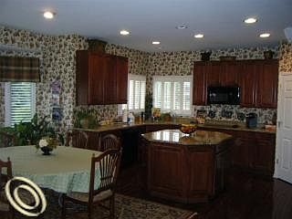 4th image of 45685 S Lake Dr