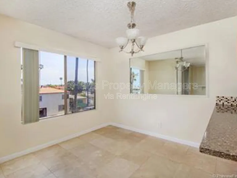 5155 W Point Loma Blvd #11 — Photo 6