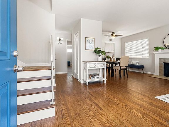 3rd image of 19011 Gliddon Street