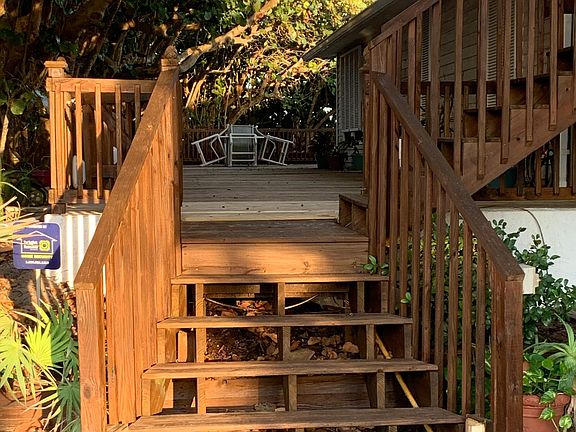 Staircase to apartment