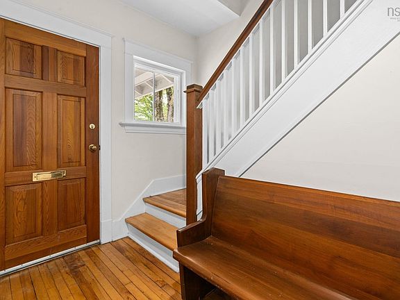 4th image of 1643 Chestnut St