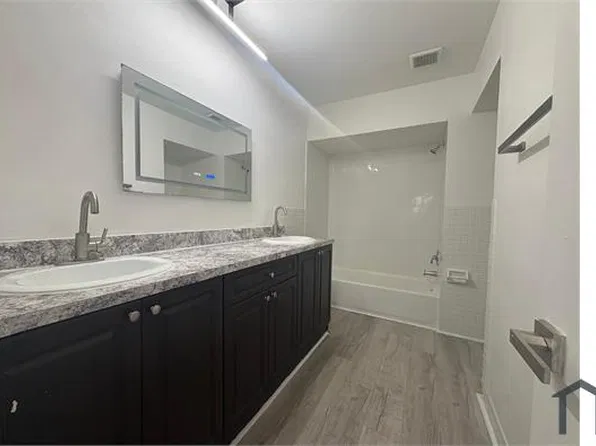 5880 NW 17th Pl Unit 105, Fort Lauderdale, FL 33313