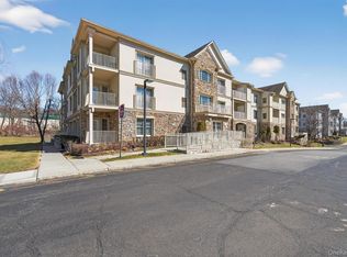 28 N De Baun Avenue #304, Suffern, NY 10901