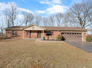 7960 Cemetery Rd, Bowling Green, KY 42103