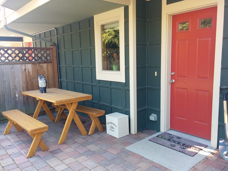 1st image of 7534B 24th Ave NW