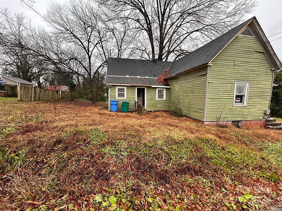 2nd image of 903 Efird St