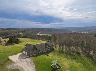 225 Sky View Dr, Clearfield, PA 16830