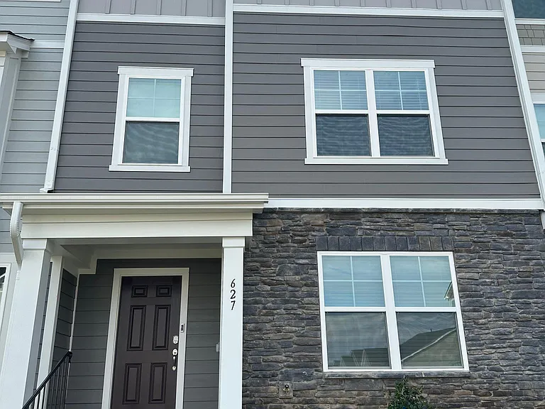 627 Gimari Dr — Photo 24