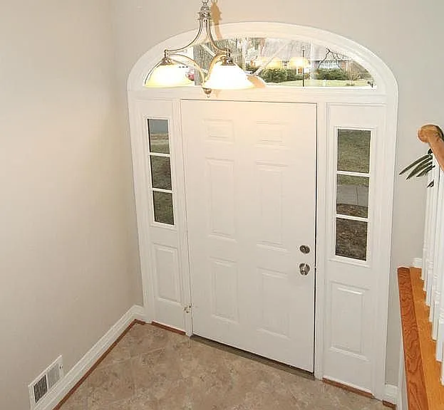 5115 Thackery Ct — Photo 8