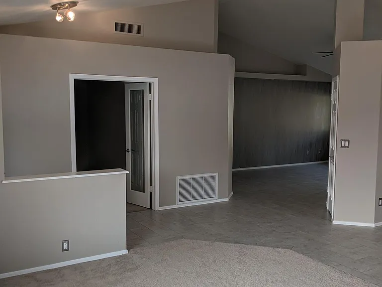 5708 E Angela Dr — Photo 5
