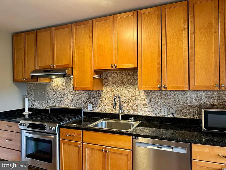 7900 Old York Rd #814A — Photo 11