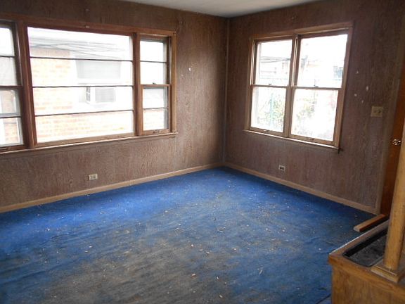 2nd image of 1744 W 127th St