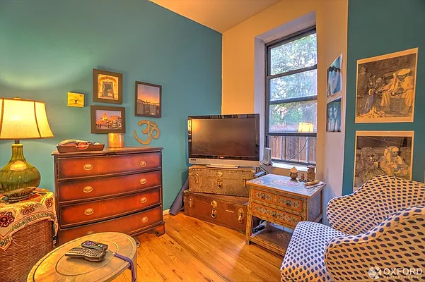 Rented by Oxford Property Group | media 45