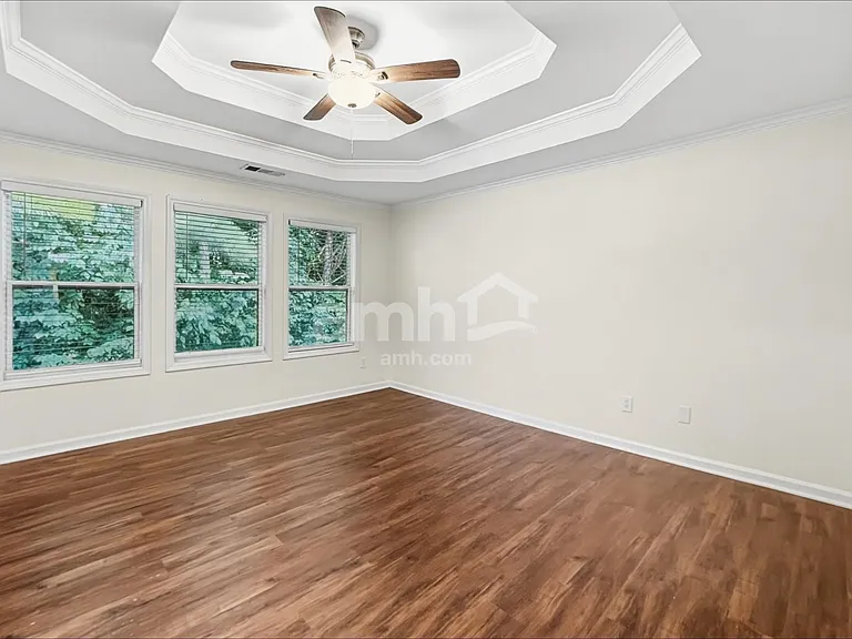 2080 Lily Valley Dr — Photo 10