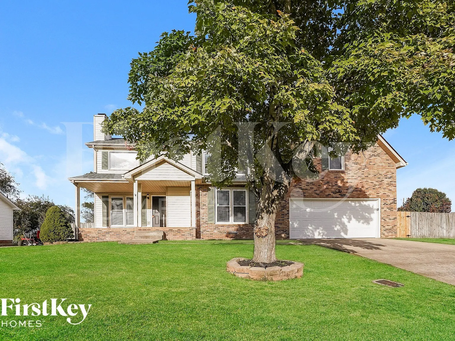 4 bed, 2.5 bath, 2200 sqft, $1,960 — Photo 1